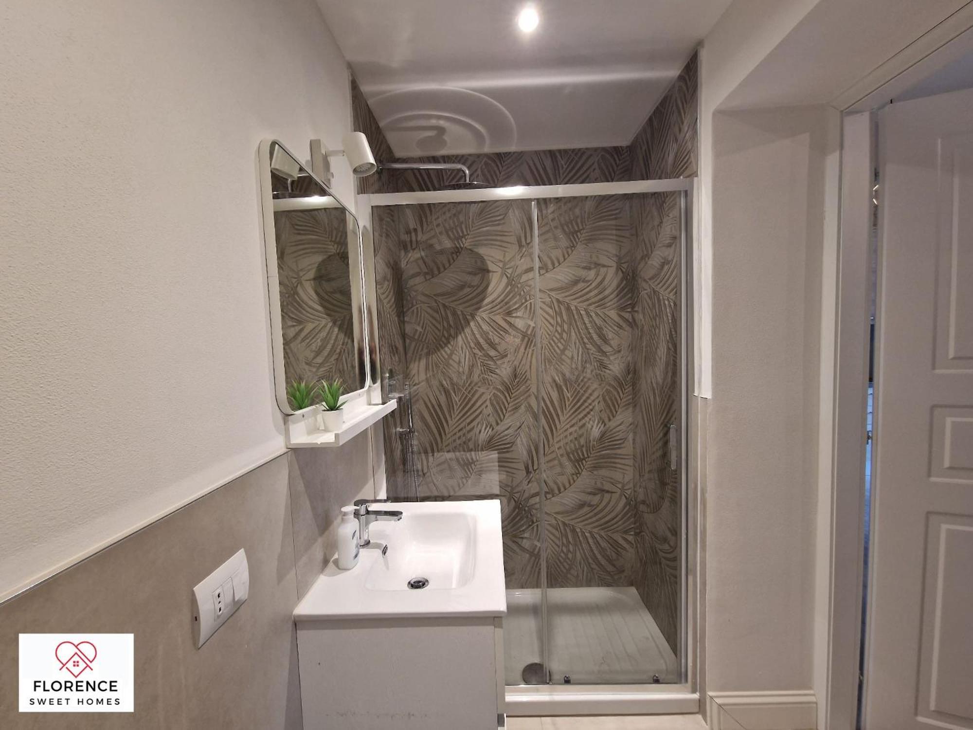Lella Apartment With Free Parking By Florence Sweet Homes Extérieur photo