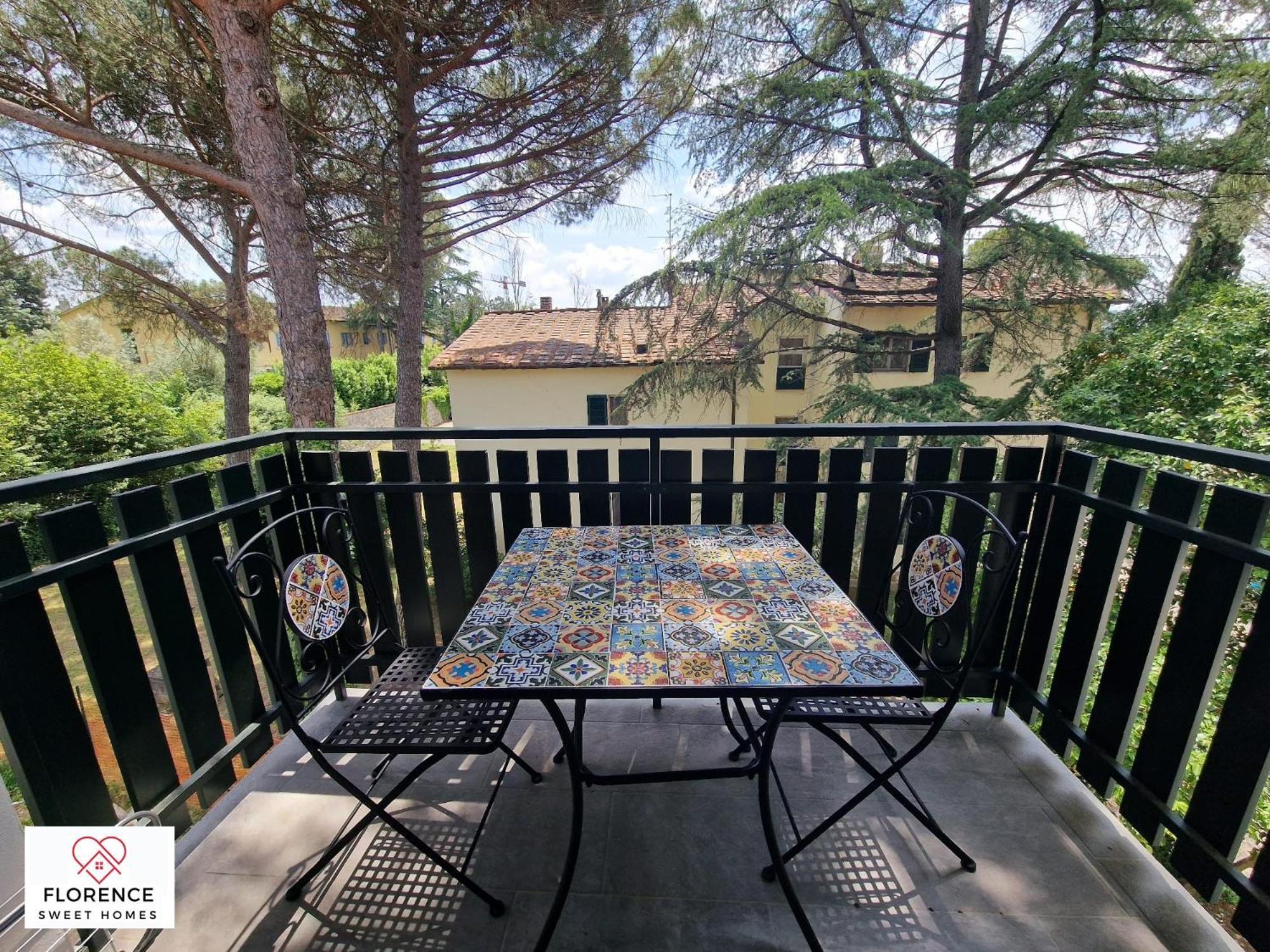 Lella Apartment With Free Parking By Florence Sweet Homes Extérieur photo